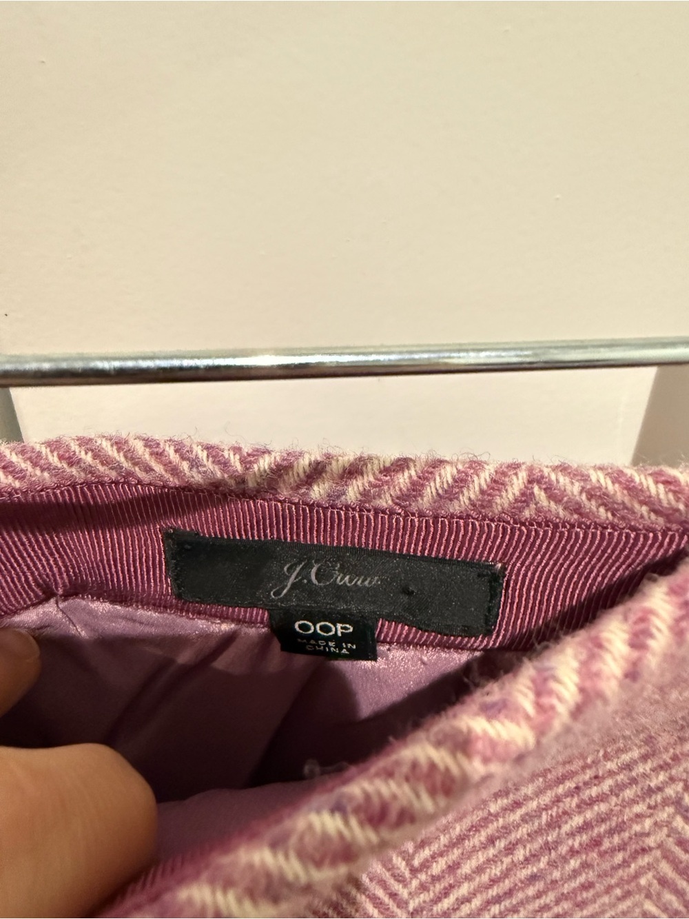J Crew Women’s Pink Herringbone Tweed Mini Skirt - Picture 2 of 3